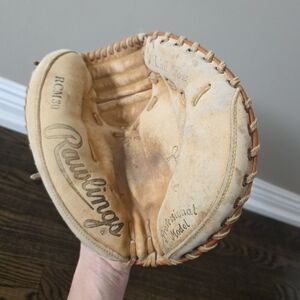 Rawlings RCM30 Catcher’s Mitt Johnny Bench Professional Model Leather Baseball
